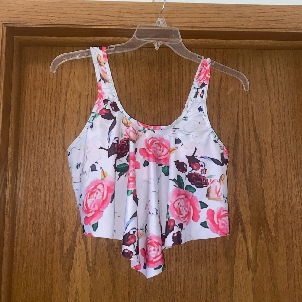 Floral Swimsuit Top 🌸3 for $15🌸